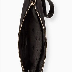 Kate Spade black Chelsea Medium Wristlet Pouch. Brand new still wrapped